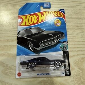 Hot Wheels '66 Buick Riviera HW Modified Series 50/250